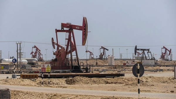 Value of Oman crude dips below $20 a barrel