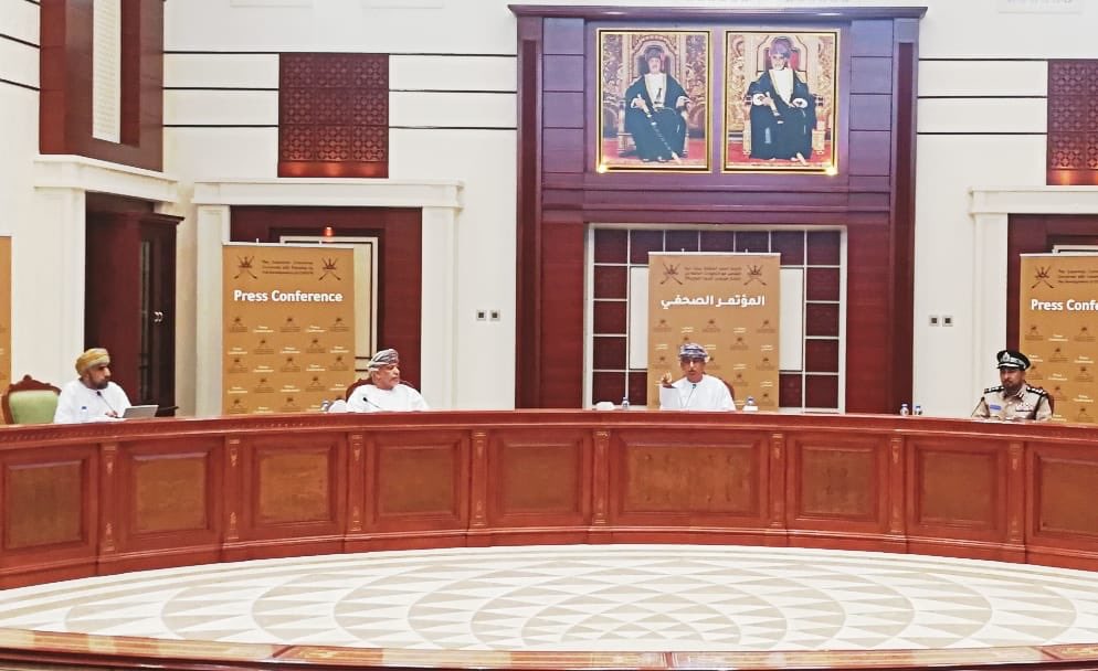 وزير الصحة: البعد الاقتصادي لهذه الجائحة لم يغب عن اللجنة العليا.. والمخزون الغذائي كافٍ