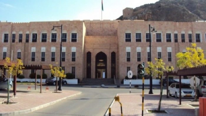 Oman government orders more budget cuts