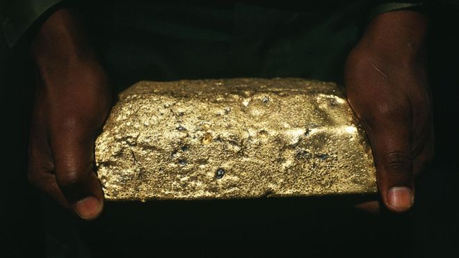 فيروس كورونا يعطّل العمل في أكبر منجم للذهب في العالم
