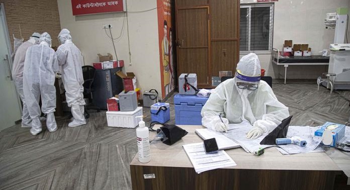 India reports 7th consecutive infection record