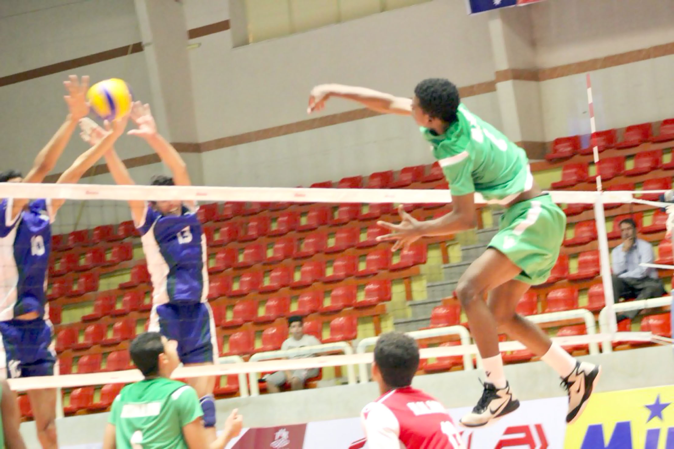 السلطنة في اجتماع غرب اسيا للطائرة