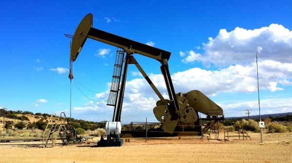 Oman crude trades above $40 per barrel