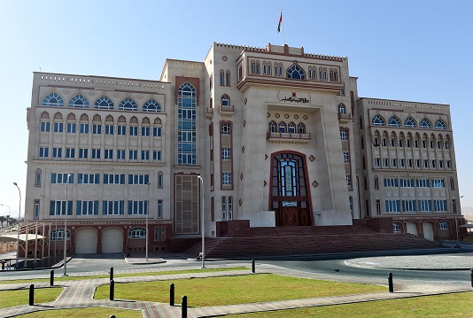 "التربية والتعليم" توضح حول ما يتم تداوله عن الخطة الدراسية للعام القادم