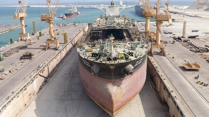 Transport ministry clarifies rules for ship repairs in Oman