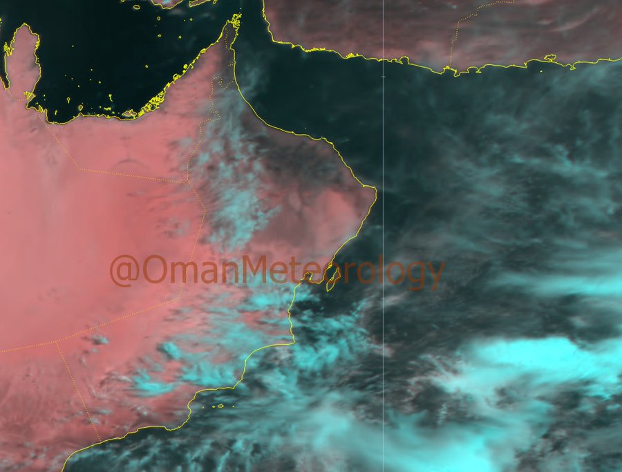 الأرصاد : فرص لهطول أمطار  متفرقة على محافظتي الوسطى وظفار