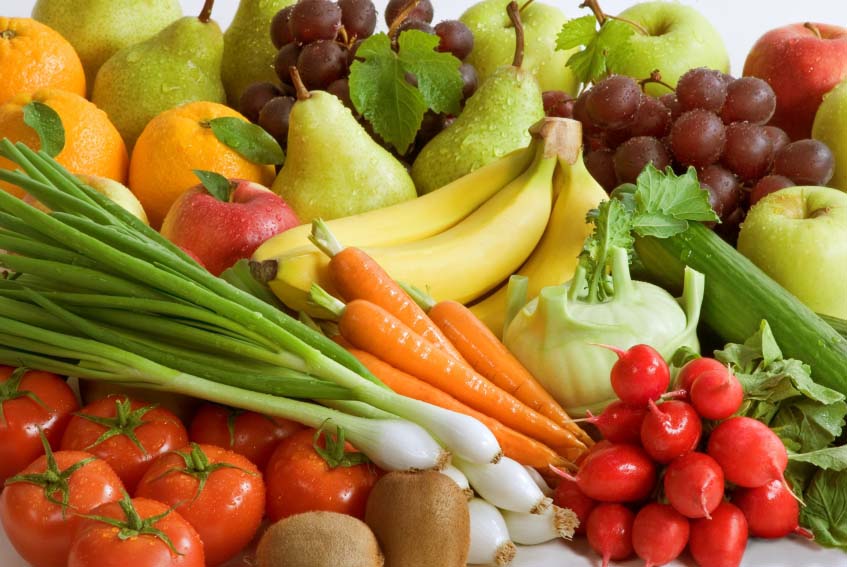 "الزراعة"  تتابع تحليل متبقيات المبيدات من الخضروات والفواكه
