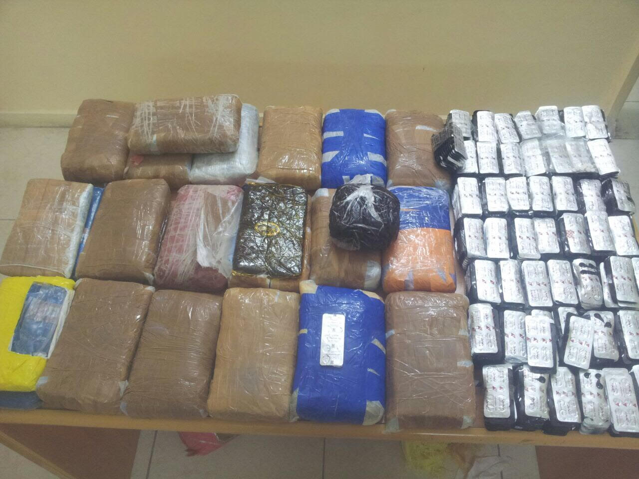 Royal Oman Police arrests international smuggler, seizes 350 kg of drugs