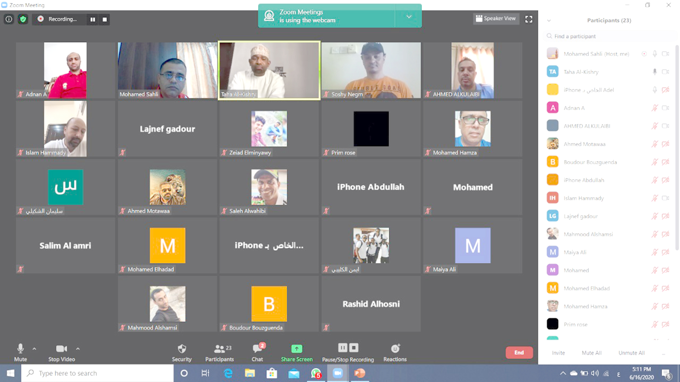 الكشري يشرف على دورة تأهيل مدربي و مدربات  السباحة