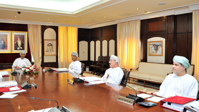 Supreme Council reviews corona effect on Oman's economy