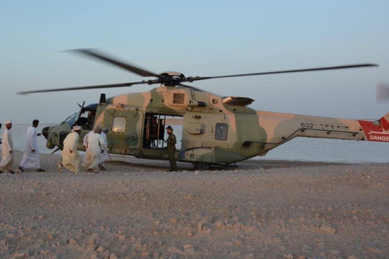 Royal Air Force transports citizens stuck in wilayat of Shalim, Al Hallaniyat Islands