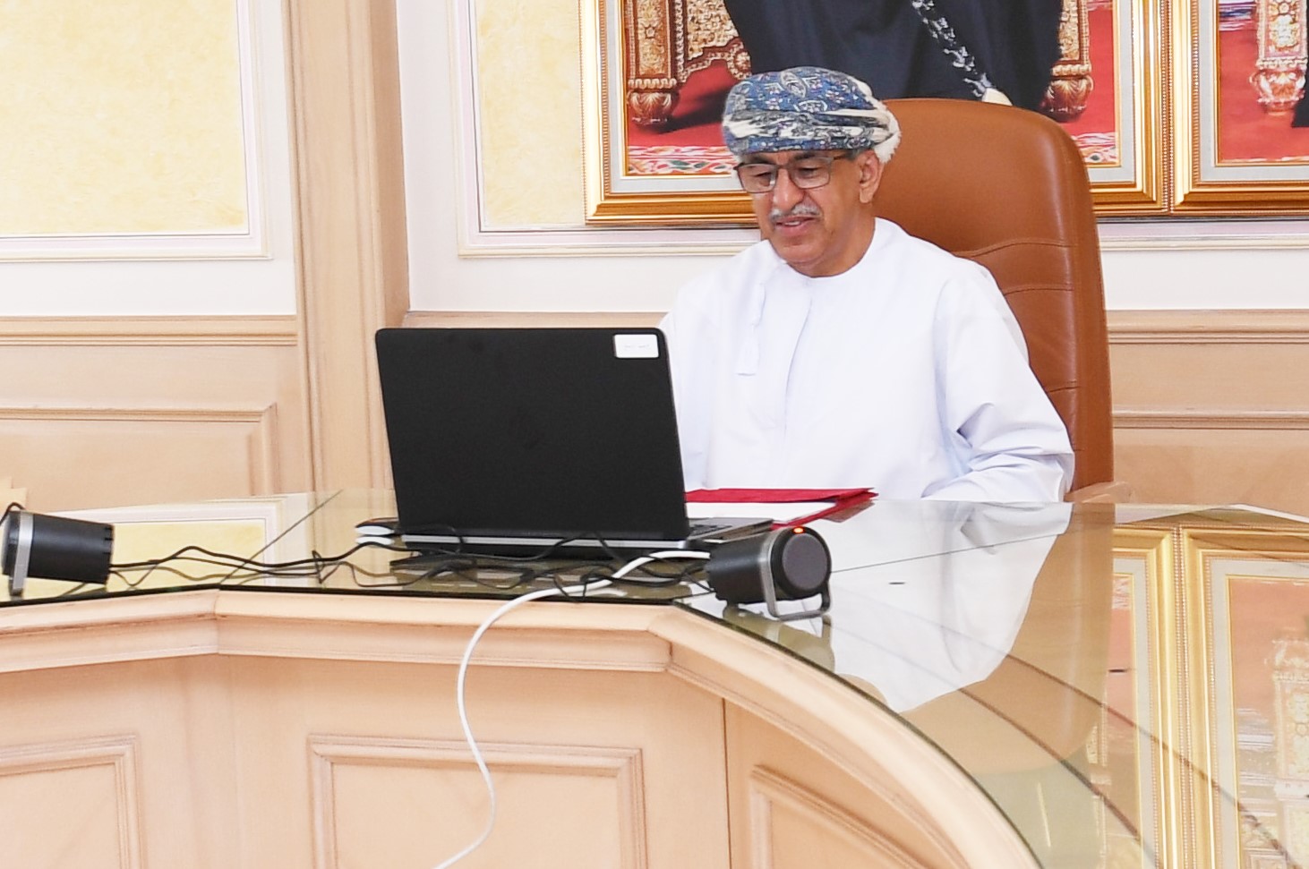 السلطنة أيقونة صحية وهمزة وصل بين مختلف الأقاليم في الصحة العالمية