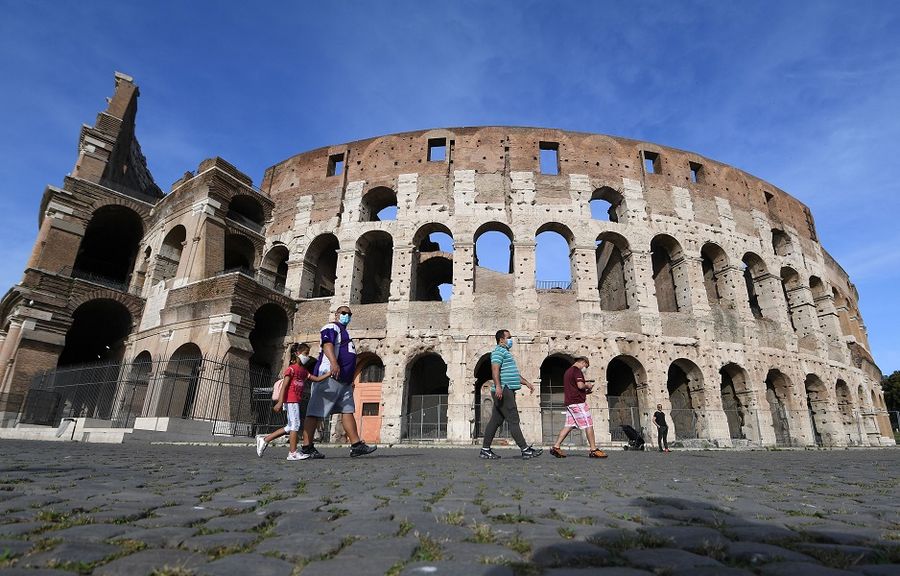 Isolated outbreaks keeping Italy's coronavirus infection rate from falling lower