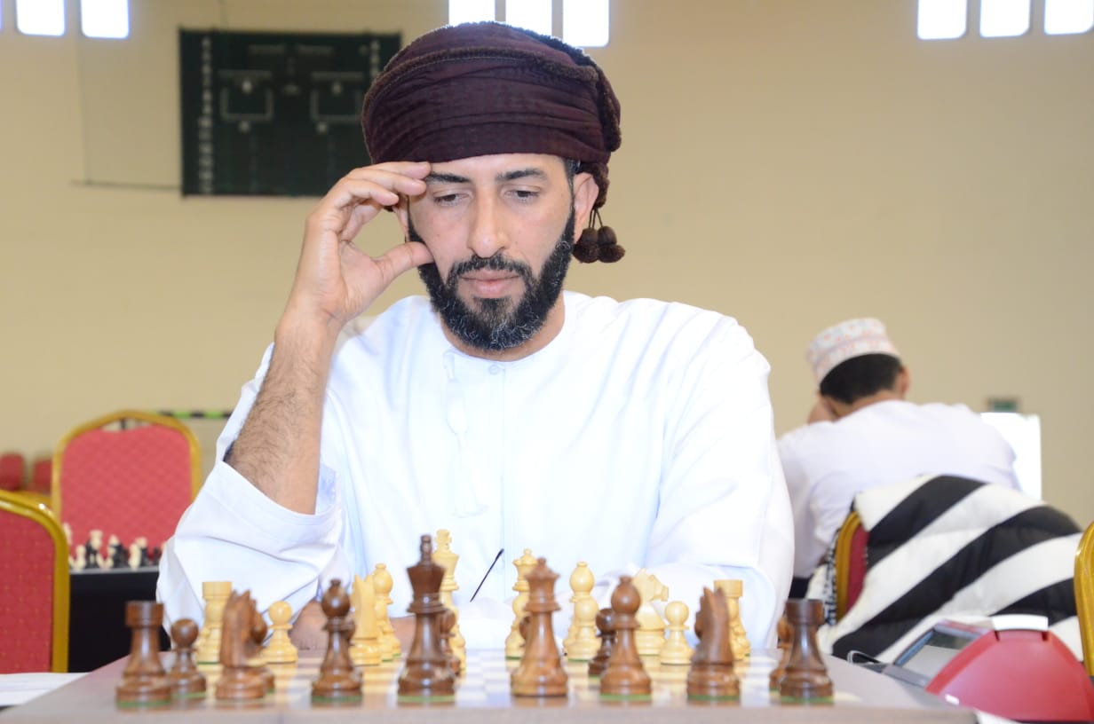منتخبنا الوطني للشطرنج يشارك في الأولمبياد العالمي عبر الانترنت.
