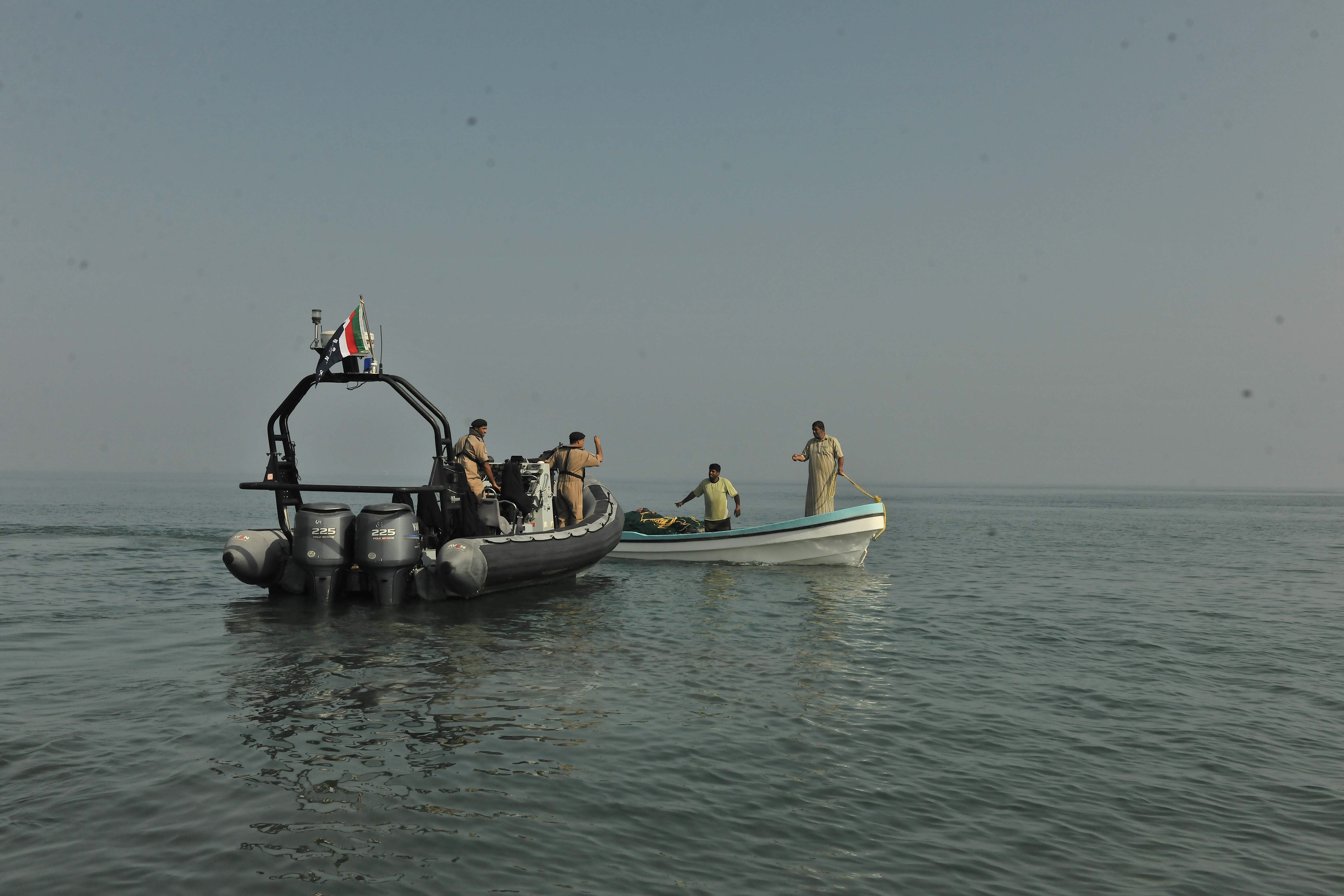 Coast guard police assist 20 fishermen at sea