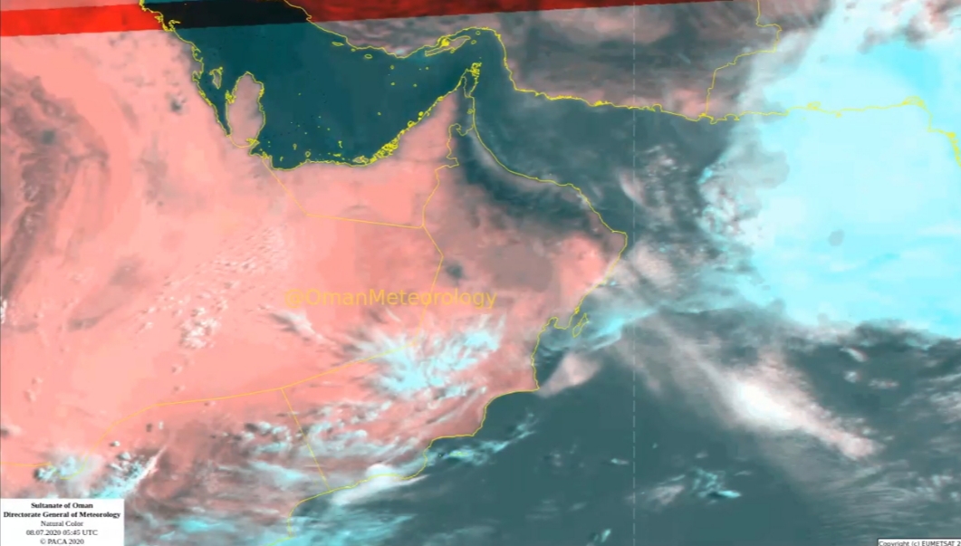 الأرصاد تتابع الحالة الجوية في بحر العرب