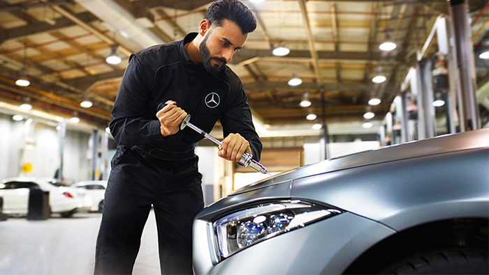 Mercedes-Benz Oman perfects imperfections with Small Repair Technology
