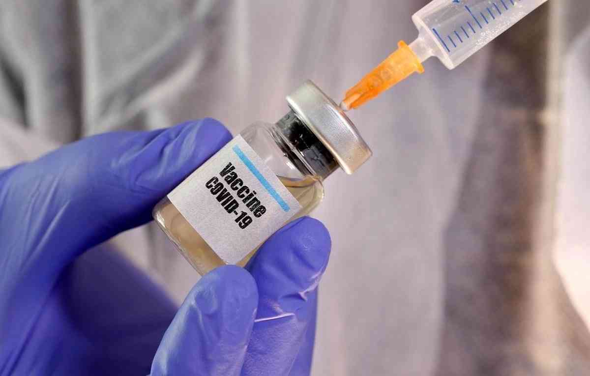 دكتور عماني: الكثير من الغموض حول اللقاح الروسي