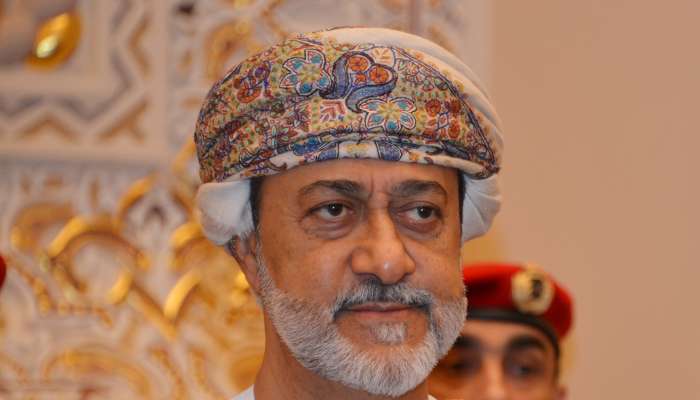 بتوجيهات سامية.. السلطنة تواصل تسيير رحلاتها الإغاثية الجوية إلى لبنان