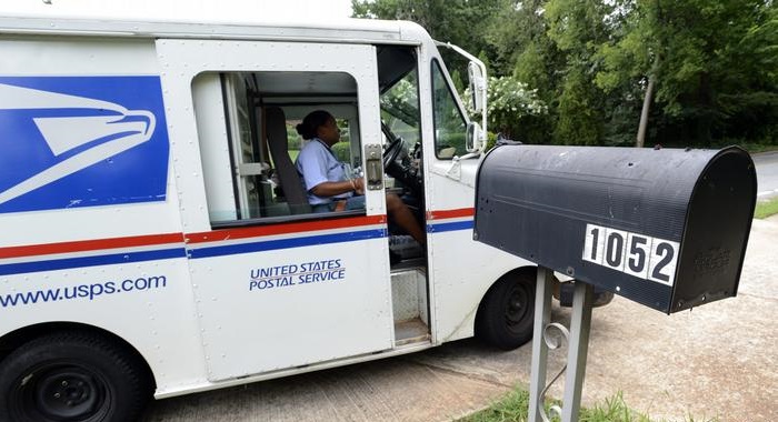 US House passes bill reversing postal service changes, boosts funds
