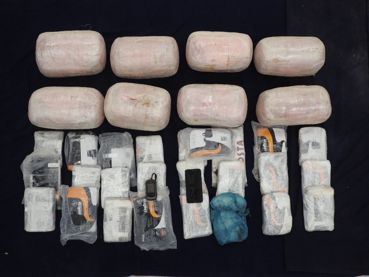Six foreigners arrested attempting to smuggle drugs into Oman
