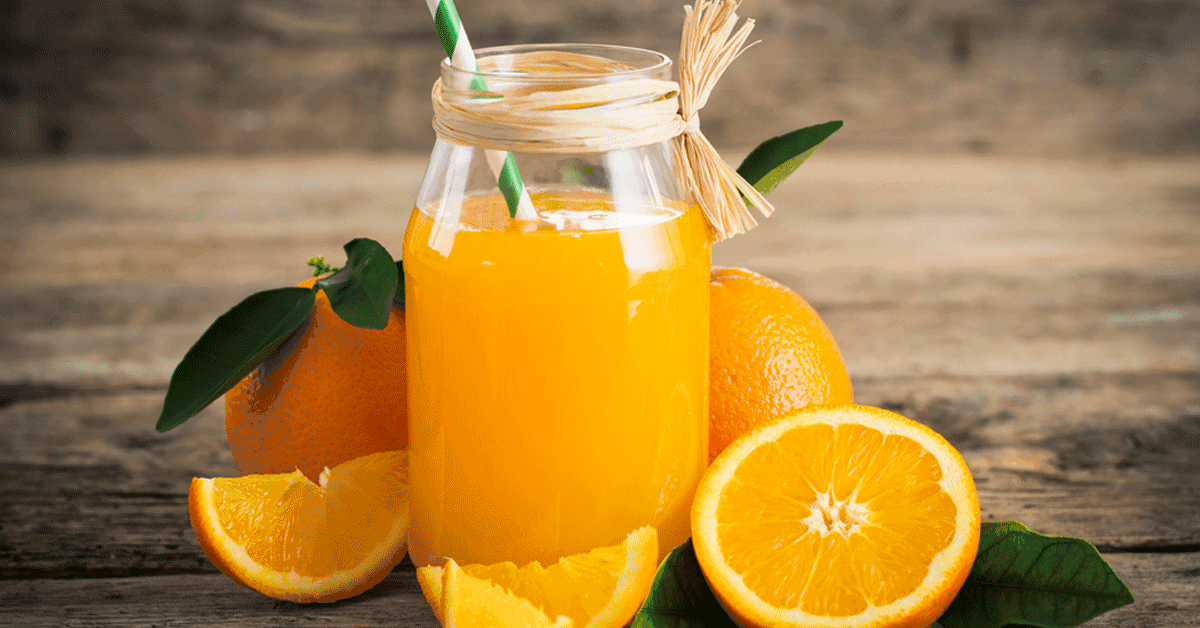 ماذا يحدث لجسمك عند شرب عصير البرتقال بانتظام؟
