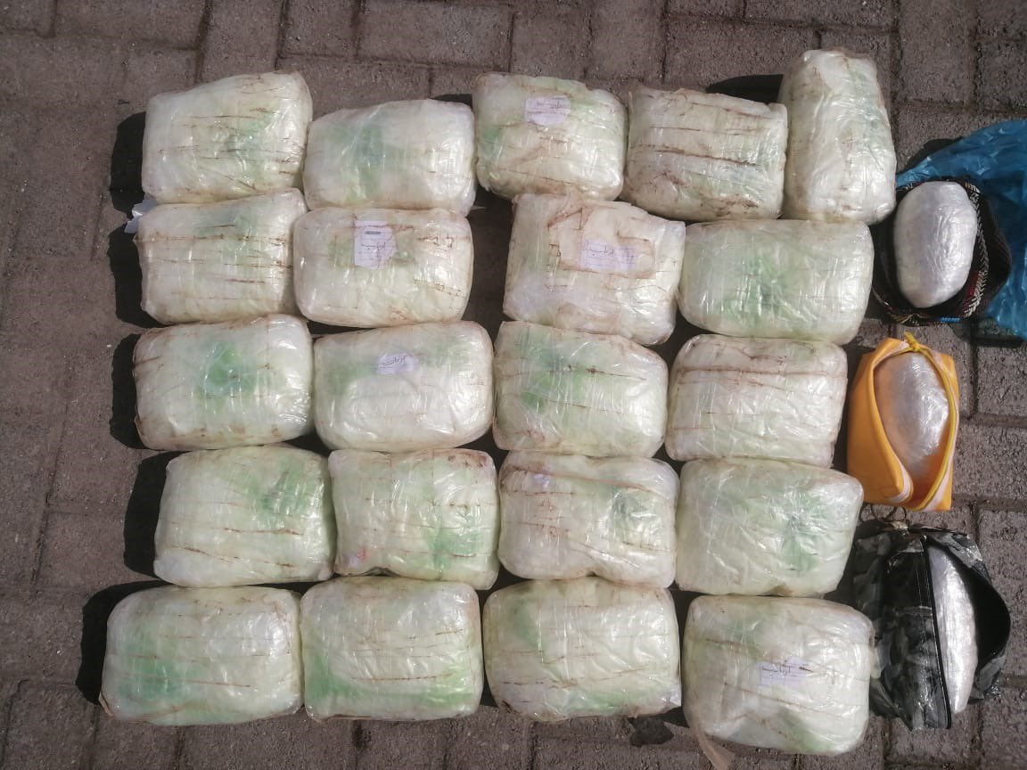 Two arrested in Oman for trying to smuggle drugs