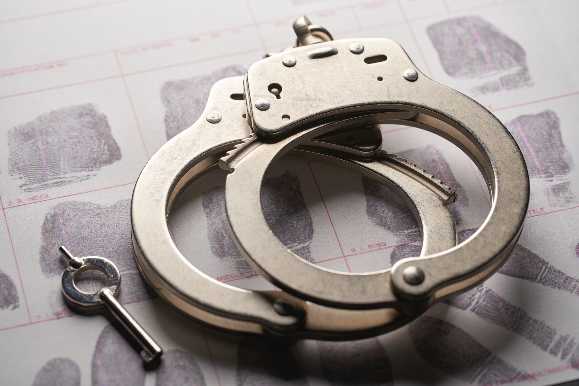 ROP arrests man for robbing several stores