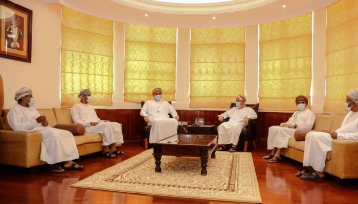 جامعة التقنية والعلوم التطبيقية تناقش مجالات التعاون مع شركة أواصر