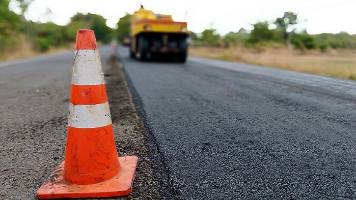 Ministry takes note of bad road in Oman, announces repairs