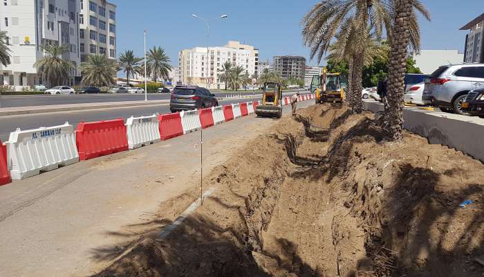 تنفيذ قناة لتصريف المياه السطحية بمنطقة الغبرة الشمالية