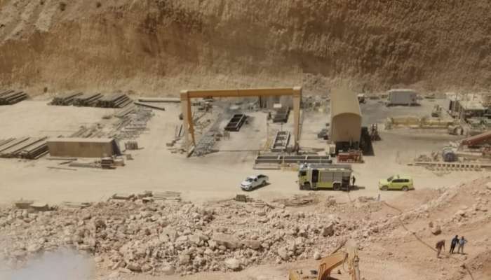 "الدفاع المدني" يتعامل مع حريق في الرسيل الصناعية