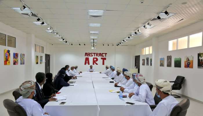 رئيس جامعة التقنية يؤكد أهمية البحوث النوعية التي تحل قضايا المجتمع