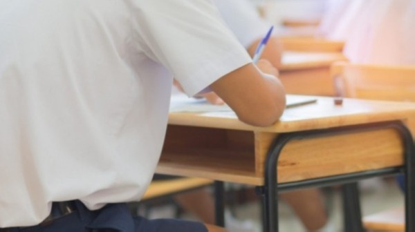 Number of schools, students increase in Oman