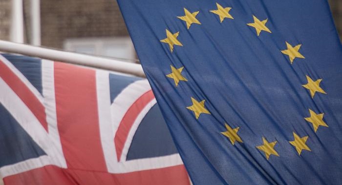 UK to unveil draft Brexit bill that 'breaks international law'