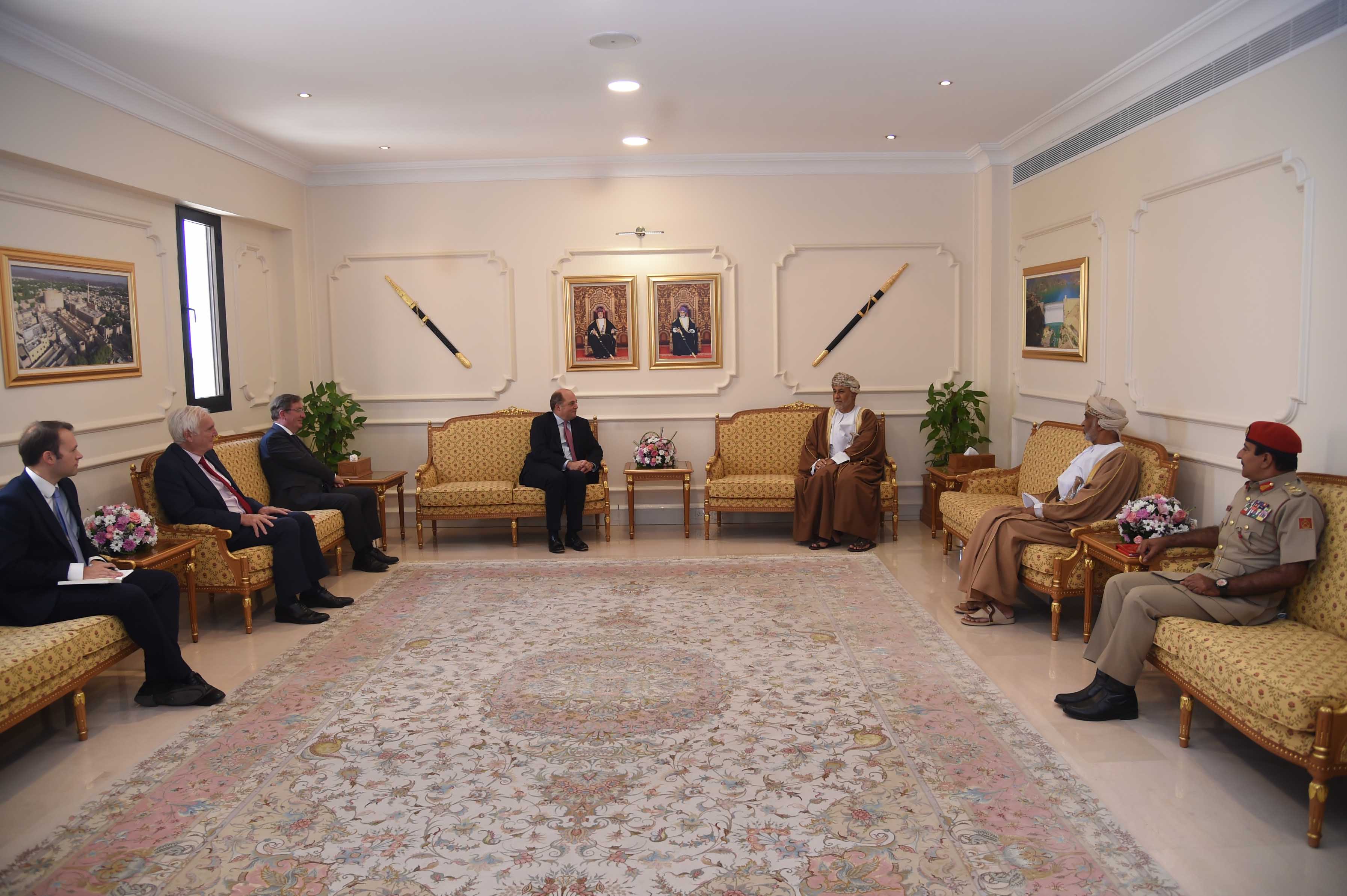 Sultanate, UK discuss bilateral relations