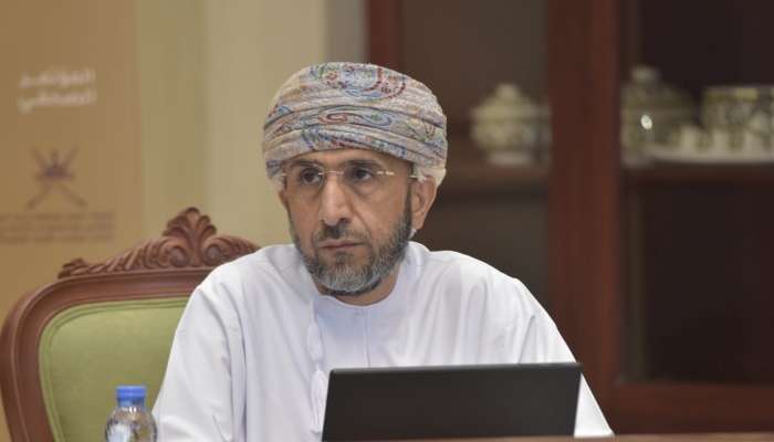 العبري: سيتم الإعلان عن آلية خاصة لإعفاء أصحاب الأمراض المزمنة من الذهاب لمقار عملهم
