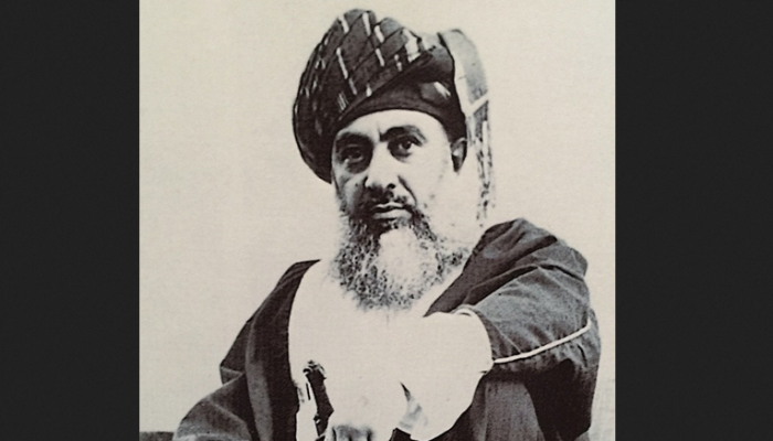 د.محمد الشعيلي يسرد تفاصيل خاصة بمرض و وفاة السلطان سعيد بن تيمور