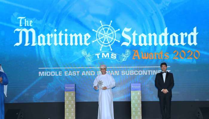"عمان للحوض الجاف" تفوز بجائزة عن "أفضل الممارسات"