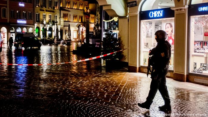 Car kills 5, injures several in Trier pedestrian zone