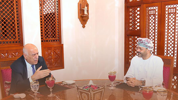 Oman's foreign minister receives secretary general of Palestinian FCC