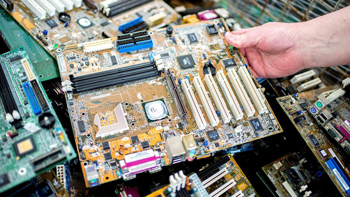 The invisible waste behind our laptops and smartphones