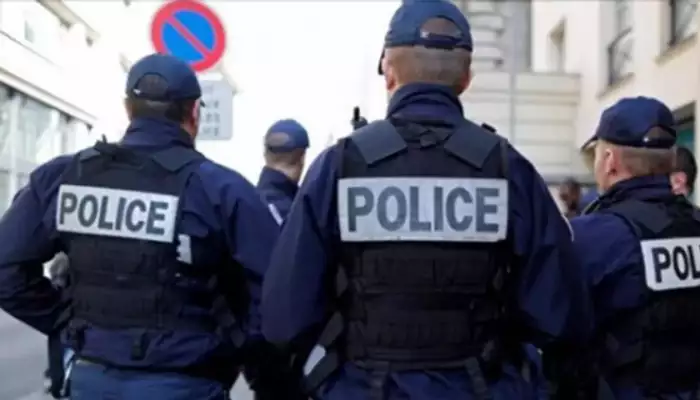فرنسا: مقتل 3 من الشرطة بالرصاص في وسط فرنسا إثر بلاغ عن عنف أسري