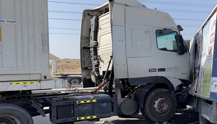 Vehicle accident on Muscat Expressway affects traffic