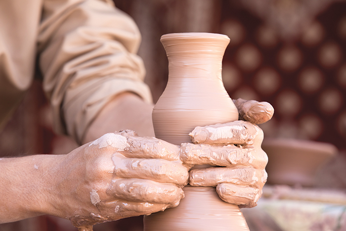 We Love Oman: The age-old tradition of pottery-making