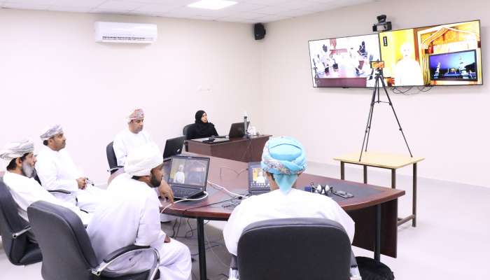 تكريم المجيدين في مسابقة حفظ القرآن الكريم بتعليمية جنوب الباطنة