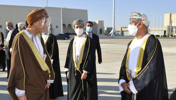 نيابة عن جلالة السلطان..السيد فهد بن محمود يتوجه إلى السعودية للمشاركة في القمة الخليجية