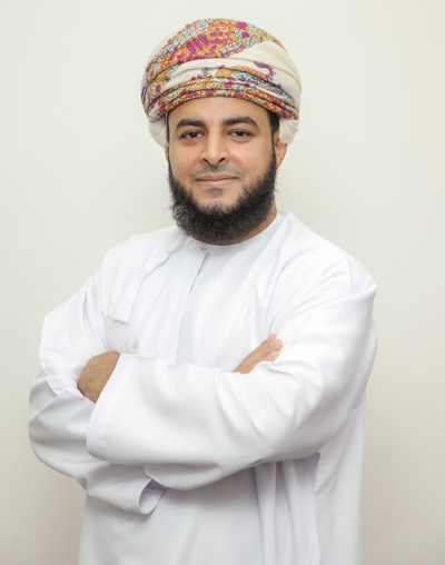 تعيين أول عماني رئيسا لإدارة الإلتزام والتدقيق الشرعي في بنك إسلامي مستقل