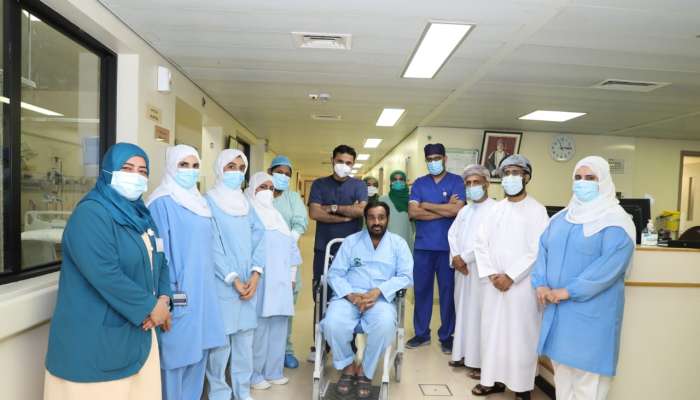COVID-19: Rustaq Hospital bids farewell to last recovered patient