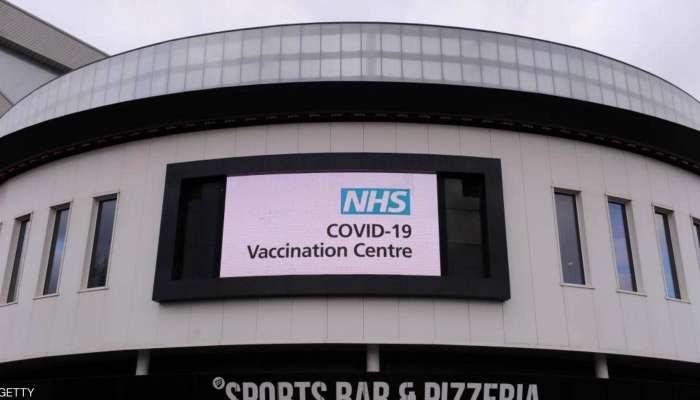 جونسون: معدل التطعيم ضد كورونا في بريطانيا بلغ 140 لقاحا في الدقيقة